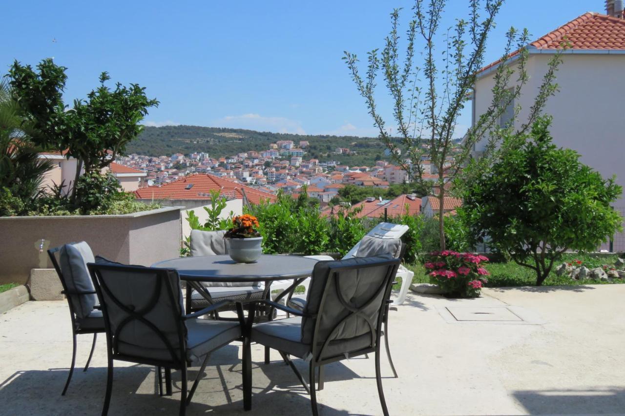 Andrea Apartments Trogir Eksteriør billede