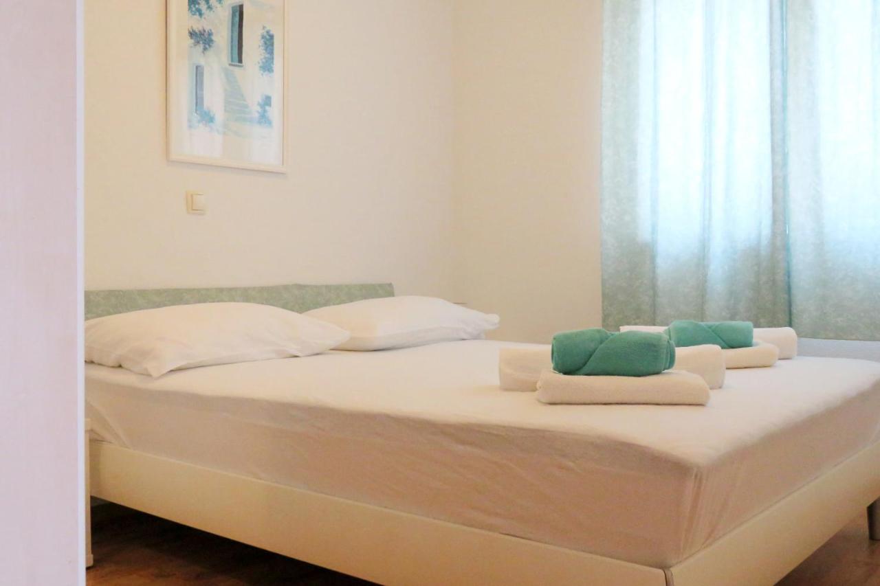 Andrea Apartments Trogir Eksteriør billede